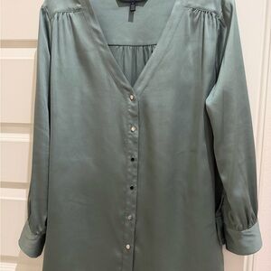 White House Black Market Olive Green Blouse !!!